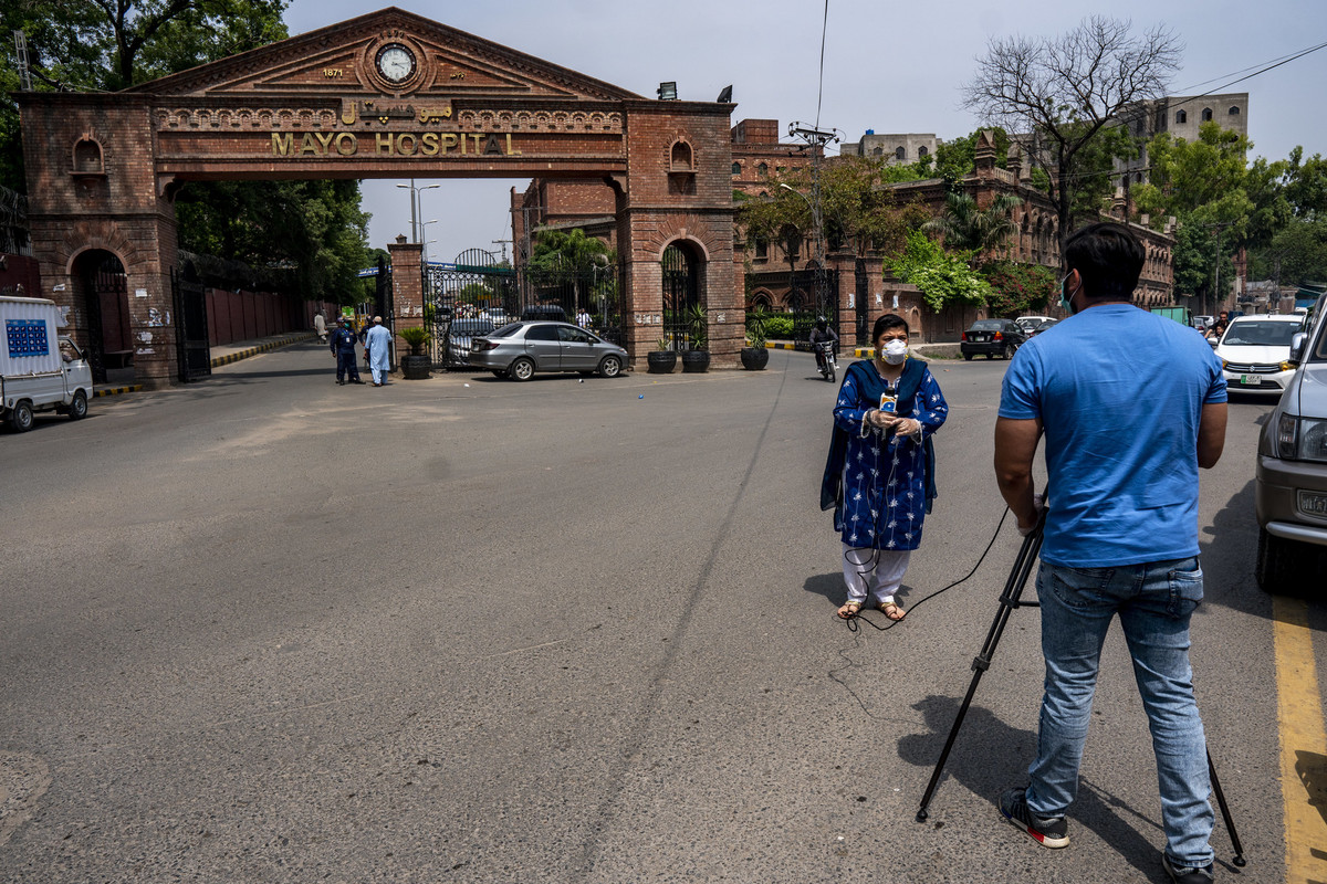 Journalist at work in Pakistan