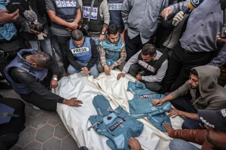 Burial Palestinian journalists